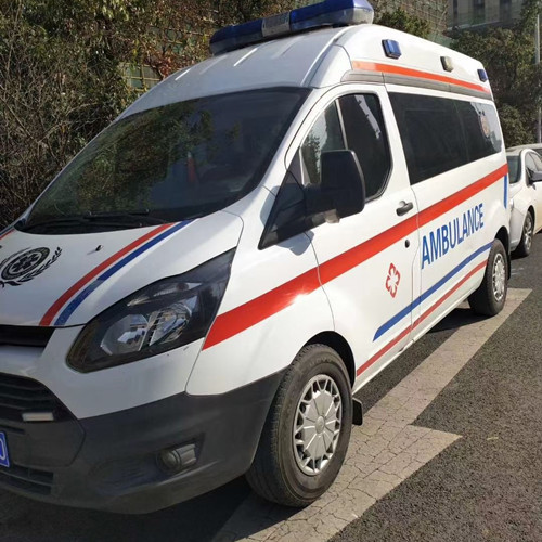 景谷品质救护车出租,为您的健康出行负责